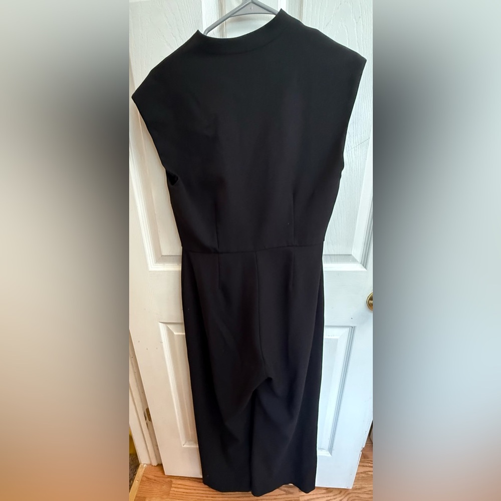 Sleeveless Black Jumpsuit with Waist Tie - Picture 3 of 16